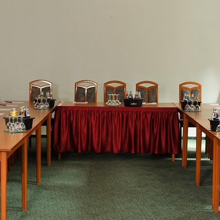 Hotel Weisser Schwan Ерфурт Екстер'єр фото