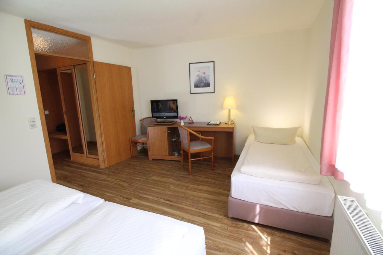 Hotel Weisser Schwan Ерфурт Екстер'єр фото